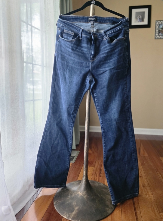 Judy Blue Denim - Judy Blue Women's Size 15 / 32W Dark Wash Straight Leg Jeans